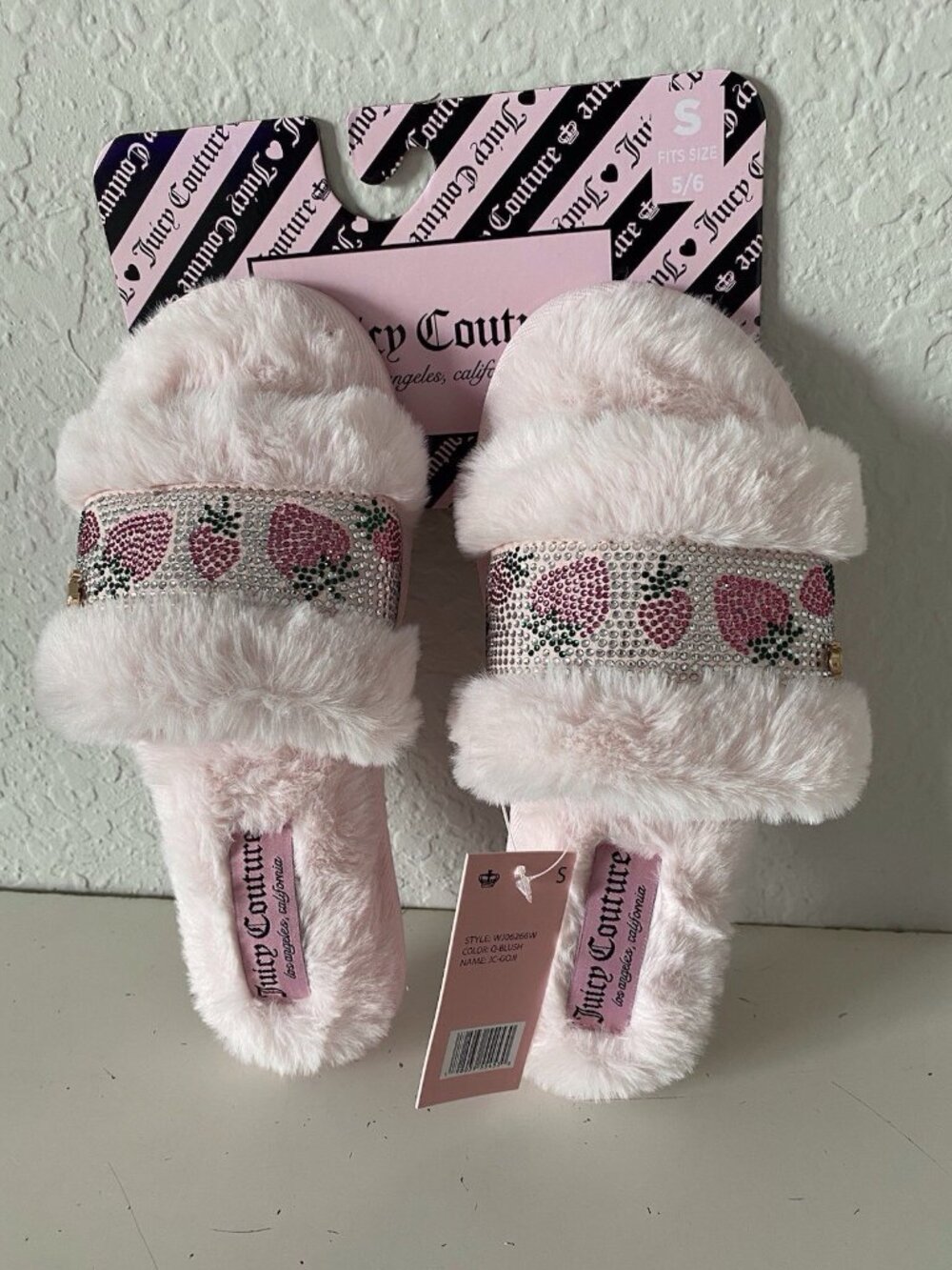 Juicy Couture GOJI Pink Strawberry Slippers Slides Rhinestones Faux Fur Sz S 5/6